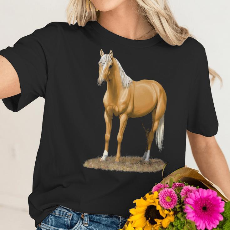 Beautiful Palomino Quarter HorseWomen T-Shirt Gifts for Her