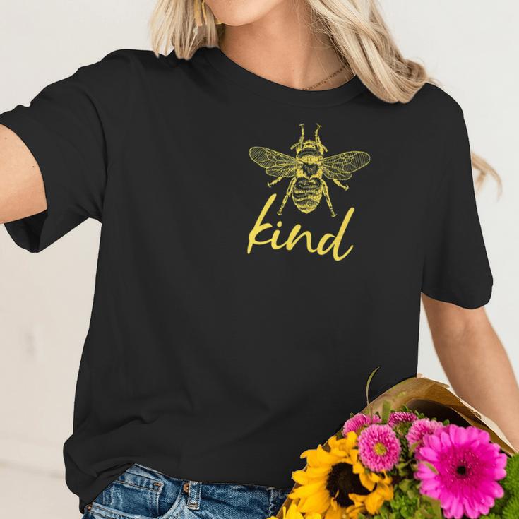 Bee Kind Bee Keeping Honey Bee Vintage Top Women T-Shirt Gifts for Her