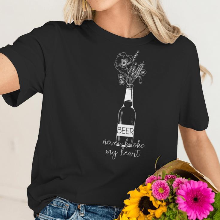 Beer Never Broke My Heart Funny New Trend 2022 Women T-Shirt Gifts for Her