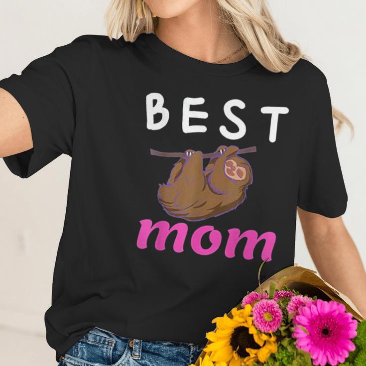 Best Mom Ever Mothers Day Sloth Women T-Shirt Gifts for Her