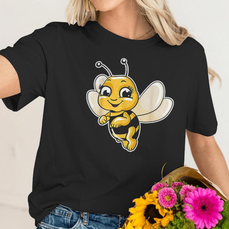 Cute Honey Bee Lover Illustration Gift Beekeeping Love Women T-Shirt Gifts for Her