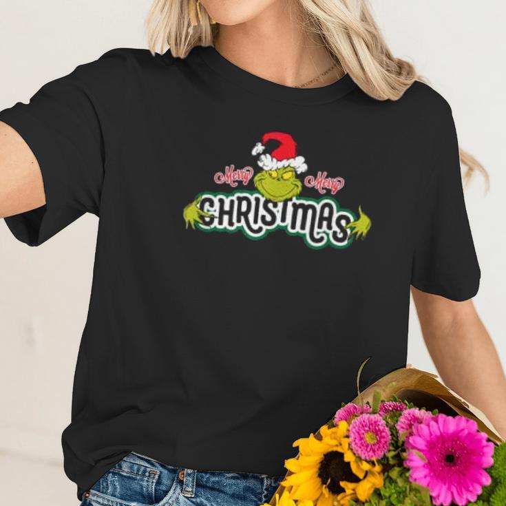 Dr Seuss Grinch Hugs Christmas Women T-Shirt Gifts for Her