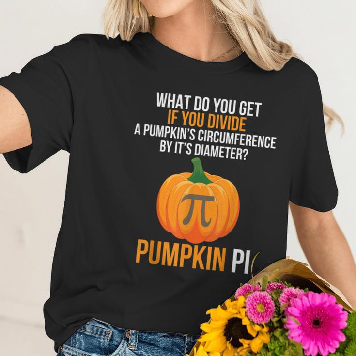 Funny Halloween Costume Math Teacher Pumpkin Pi Men Adult Women T-Shirt Gifts for Her