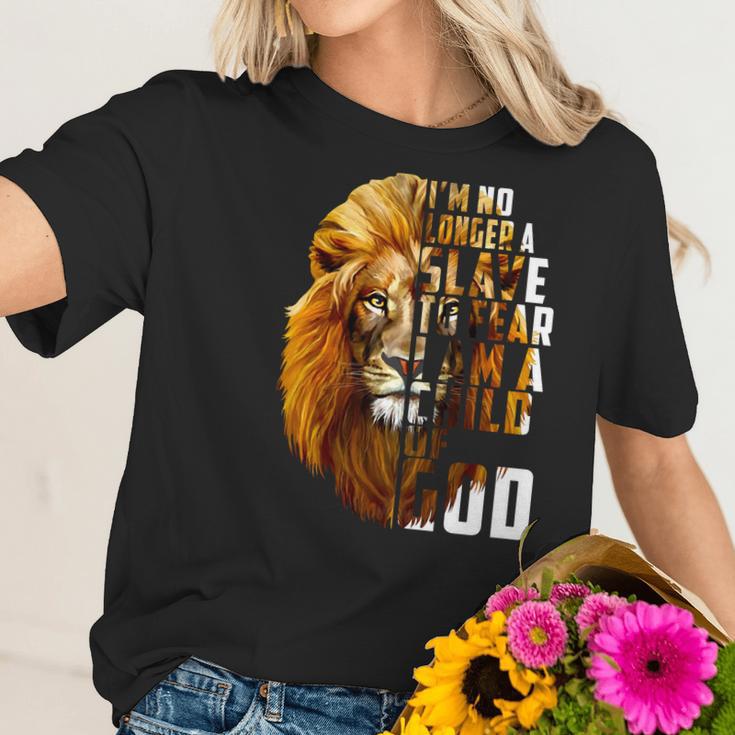 I’M No Longer A Slave To Fear Child Of God Lion Shirt Women T-Shirt Gifts for Her