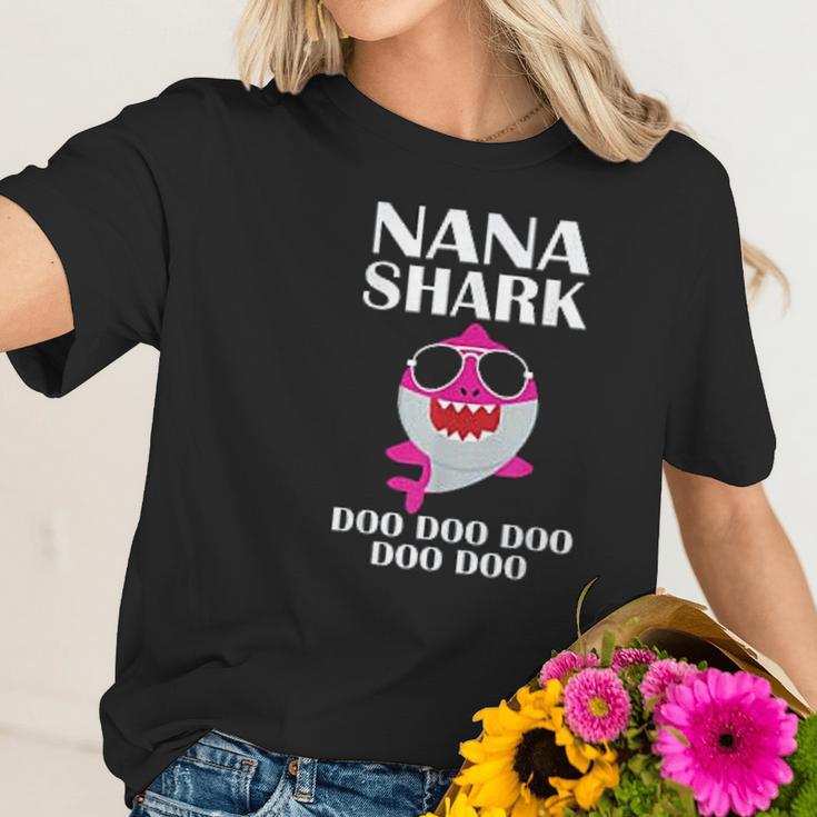 Nana Shark Doo Doo Doo Funny Nana Gift Women T-Shirt Gifts for Her