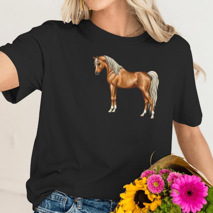 Palomino Light Chestnut Flaxen Arabian Horse Lover Women T-Shirt Gifts for Her