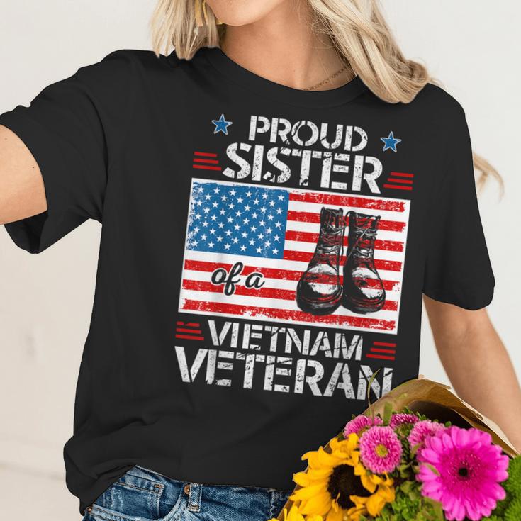 Proud Sister Of Vietnam Veteran Patriotic Usa Flag Military Women T-Shirt Gifts for Her