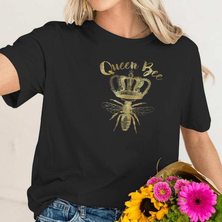 Queen Bee Vintage Crown Bee Lover Gift Faux Gold Women T-Shirt Gifts for Her