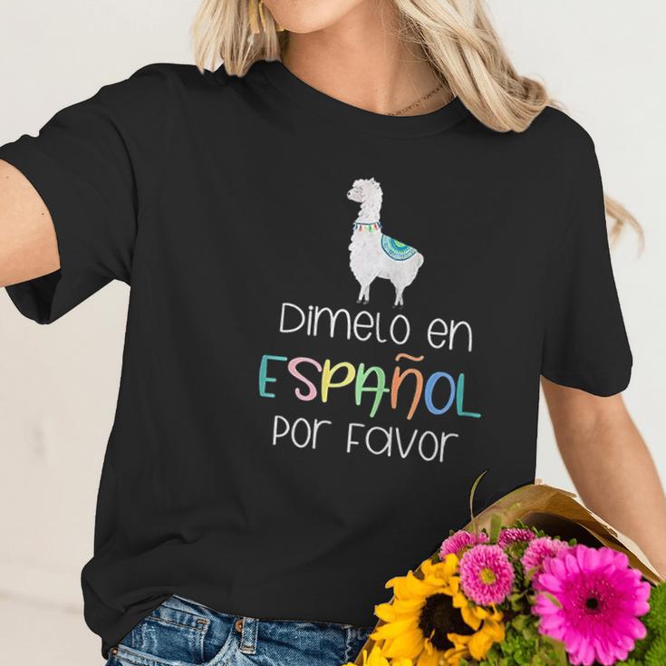 Spanish Teacher Appreciation Gift Playera Llama Maestra Gift Women T-Shirt Gifts for Her