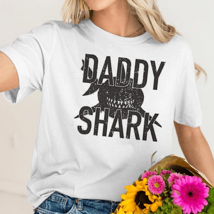 Daddy Shark Black Graphic Best Christmas Gifts For Dad Women T-Shirt Gifts for Her