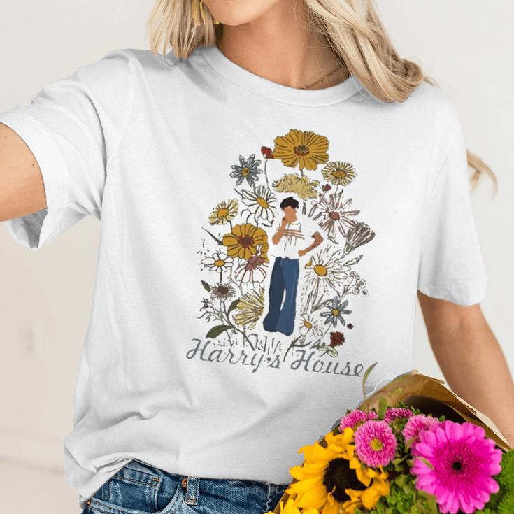 Floral Harrys House Art Gift Women T-Shirt Gifts for Her