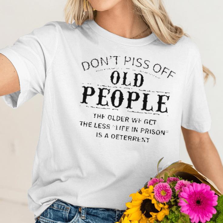 Do Not Old People Attractive Gift 2022 Women T-Shirt Gifts for Her