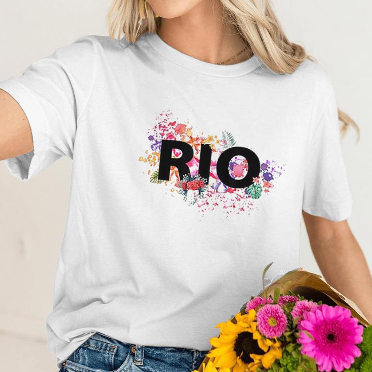 Rio De Janeiro Brazil Vacation With Tropical Hibiscus Flower Women T-Shirt Gifts for Her