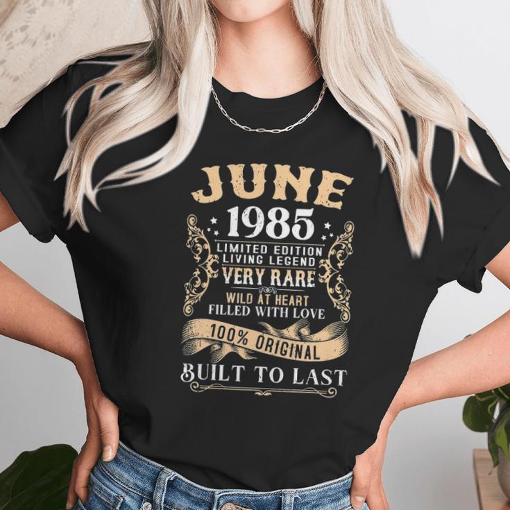 36Th Birthday Decorations June 1985 Men Women 36 Years Old Women T-Shirt Gifts for Women