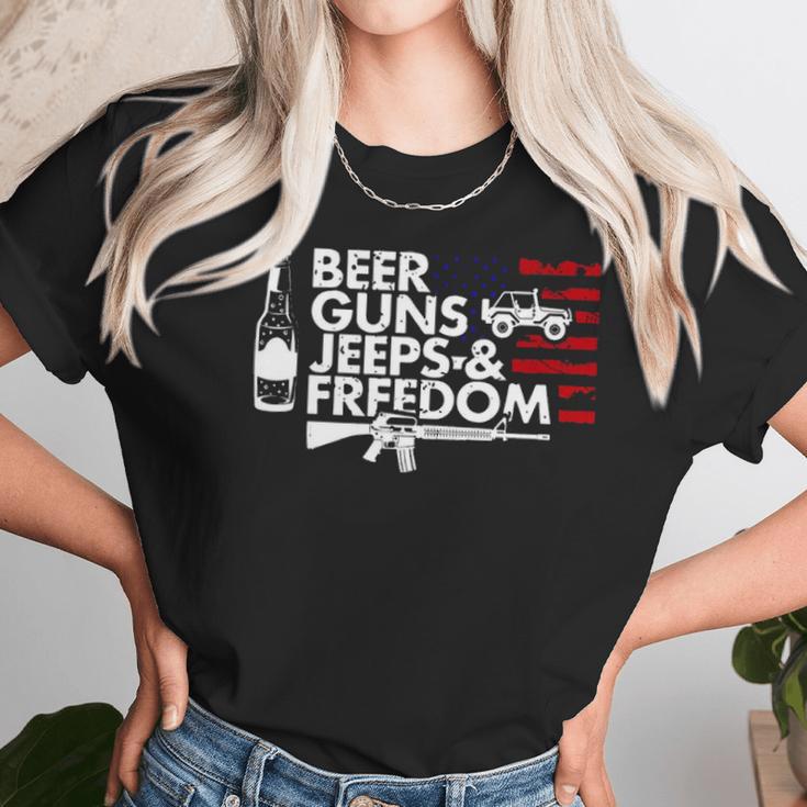 Beer Guns Jeeps & FreedomWomen T-Shirt Gifts for Women