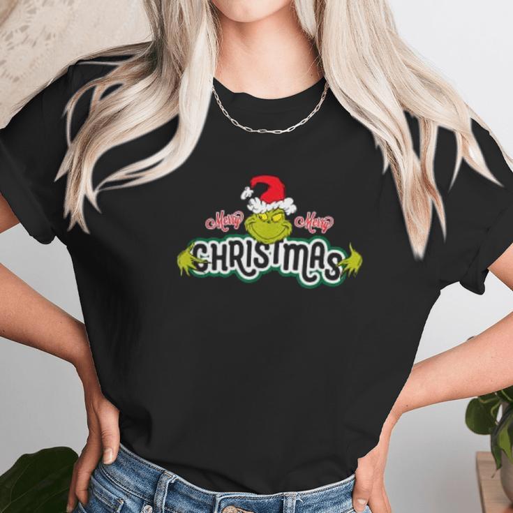 Dr Seuss Grinch Hugs Christmas Women T-Shirt Gifts for Women