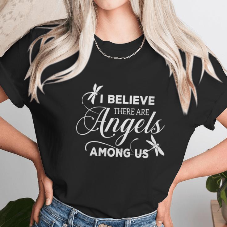 Dragonfly I Believe There Are Angels Among Us Women T-Shirt Gifts for Women