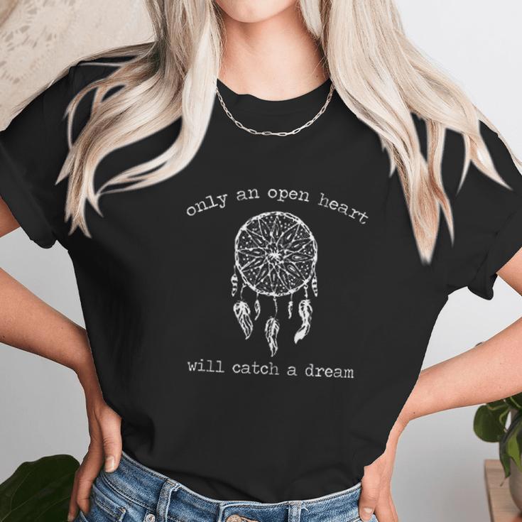 Dreamcatcher Bad Dream Catcher Feather Native American Women T-Shirt Gifts for Women