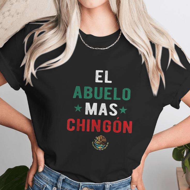 El Abuelo Mas Chingon Spanish Teachers Fathers Day Gifts Women T-Shirt Gifts for Women