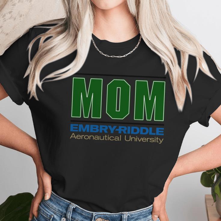 Embryriddle Aeronautical University Proud Mom Parents Day 2020 Women T-Shirt Gifts for Women