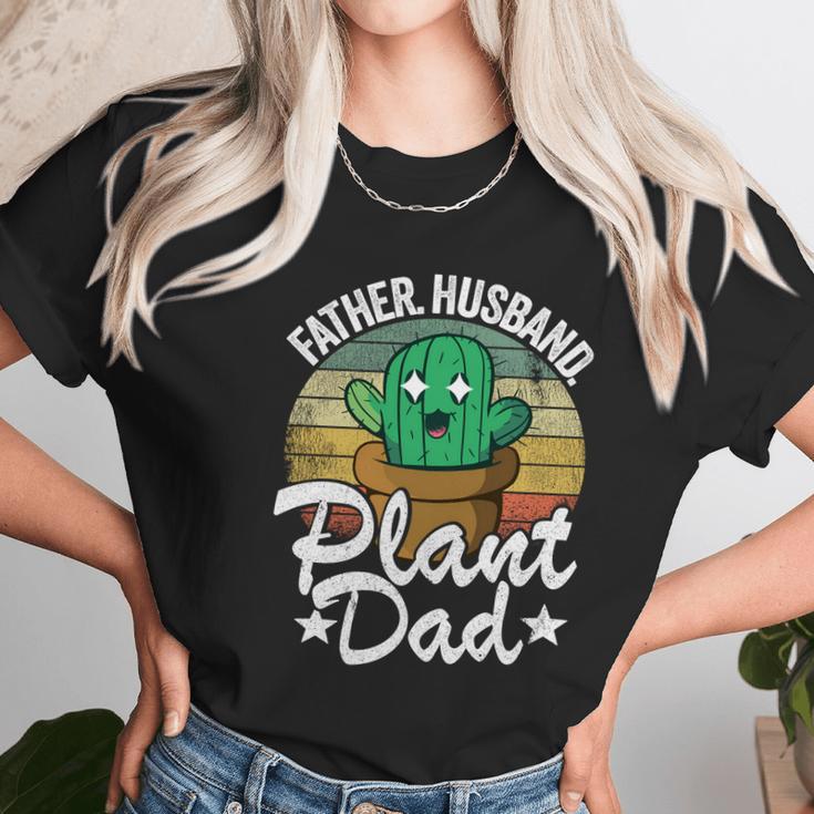 Father Husband Plant Dad Landscapers Gardener Plant Daddy Cool Gift Women T-Shirt Gifts for Women