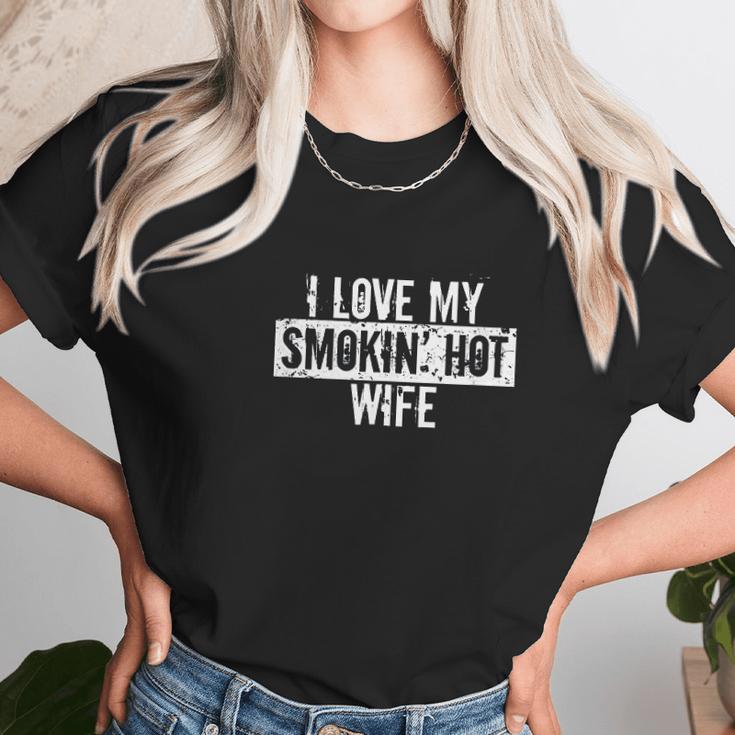 Funny I Love My Smokin Hot Wife Valentine Anniversary Women T-Shirt Gifts for Women