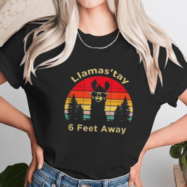 Funny Social Distancing Llama Retro Yoga Gift Women T-Shirt Gifts for Women