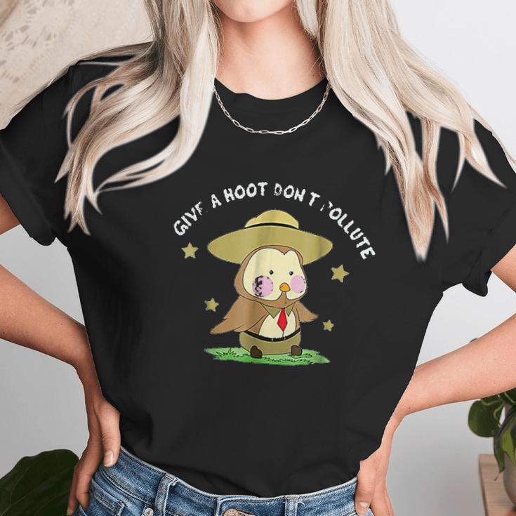 Give A Hoot Do Not Pollute Funny Owl Park Ranger Pun Women T-Shirt Gifts for Women