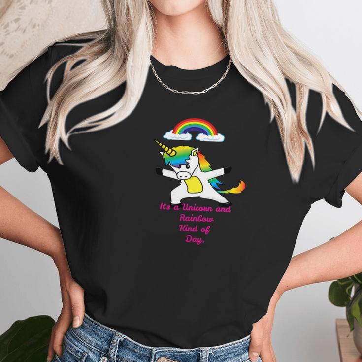 Lulu Bears Unicorn And Rainbow Kind Of Day Women T-Shirt Gifts for Women