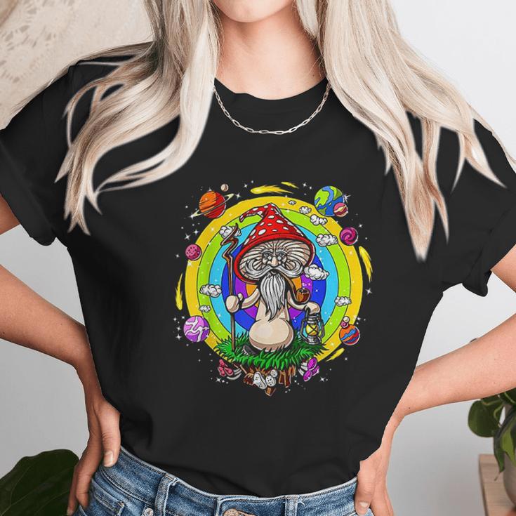 Magic Mushroom Psychedelic Hippie Fungus Fantasy Shrooms Women T-Shirt Gifts for Women