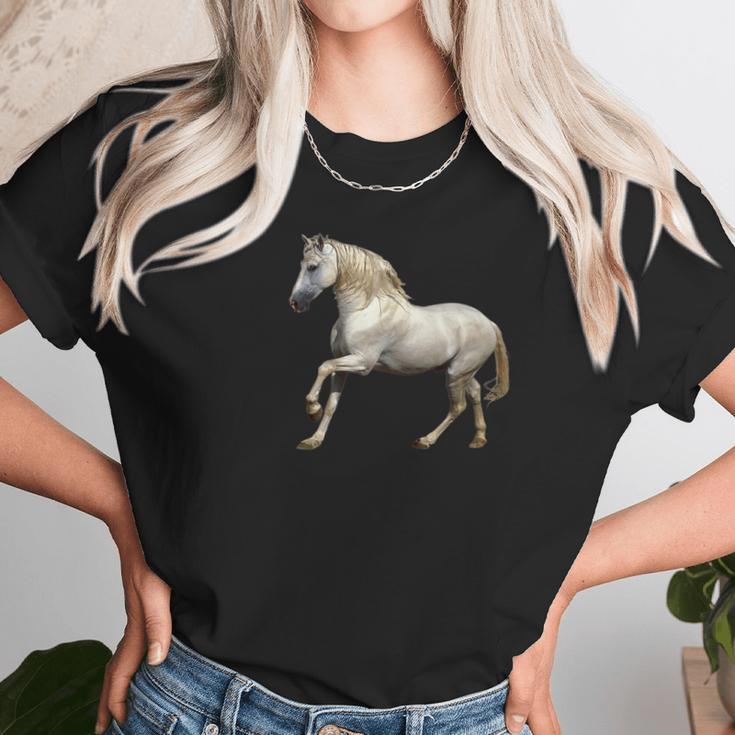 Majestic Wild Horse Stallion Photo Portrait Women T-Shirt Gifts for Women