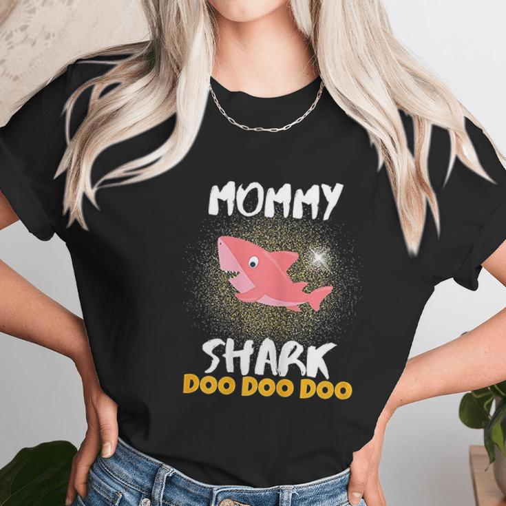 Mommy Shark Mothers Day Gift For Wife Birthday Christmas Women T-Shirt Gifts for Women