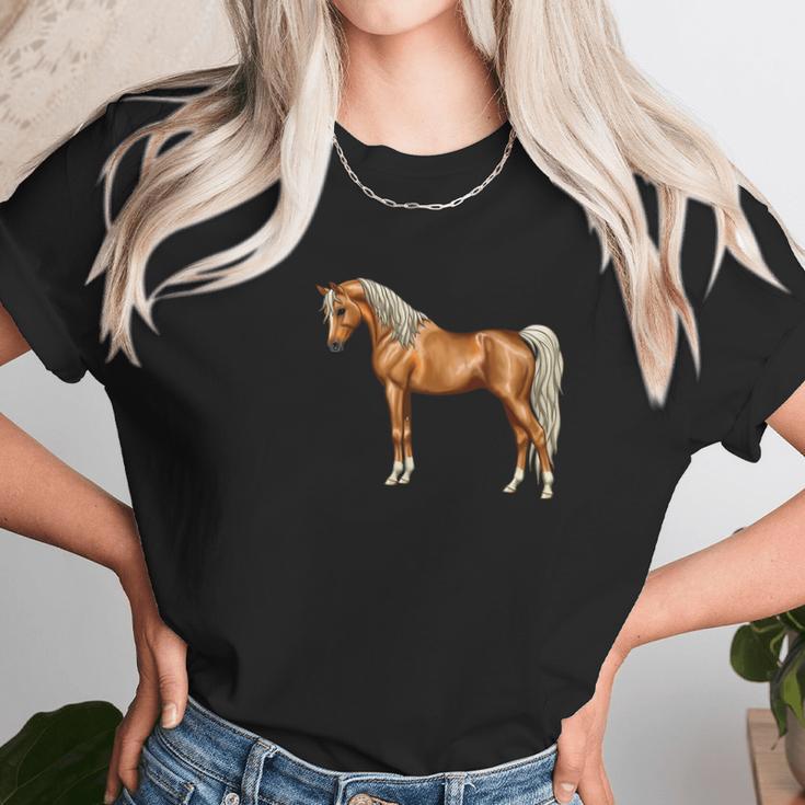 Palomino Light Chestnut Flaxen Arabian Horse Lover Women T-Shirt Gifts for Women