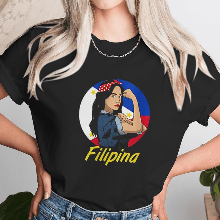 Philippines Pinay Filipina Pride Strong Proud Women Wife Women T-Shirt Gifts for Women