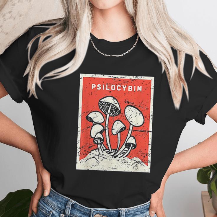 Psilocybin Retro Psychedelic Magic Mushrooms Women T-Shirt Gifts for Women