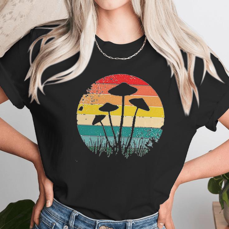 Retro Psychedelic Mushroom Graphic Women T-Shirt Gifts for Women