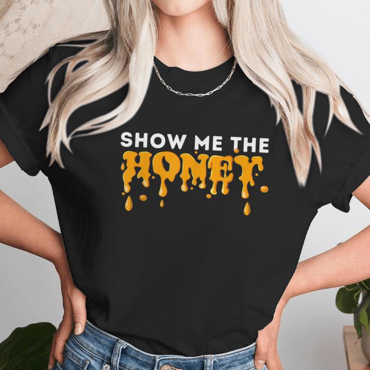 Show Me The Honey Bee Lover Beekeeping & Beekeeper Women T-Shirt Gifts for Women