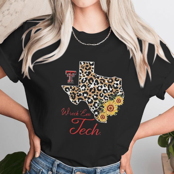 Texas Tech Red Raiders Leopard State Map Sunflower Women T-Shirt Gifts for Women