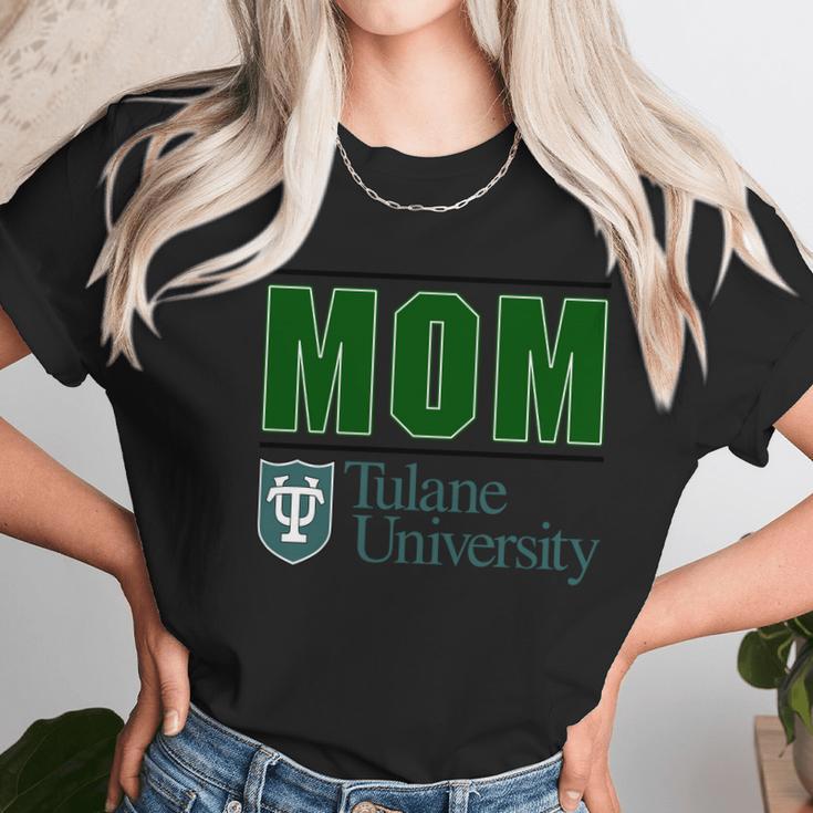 Tulane University Proud Mom Parents Day 2020 Women T-Shirt Gifts for Women