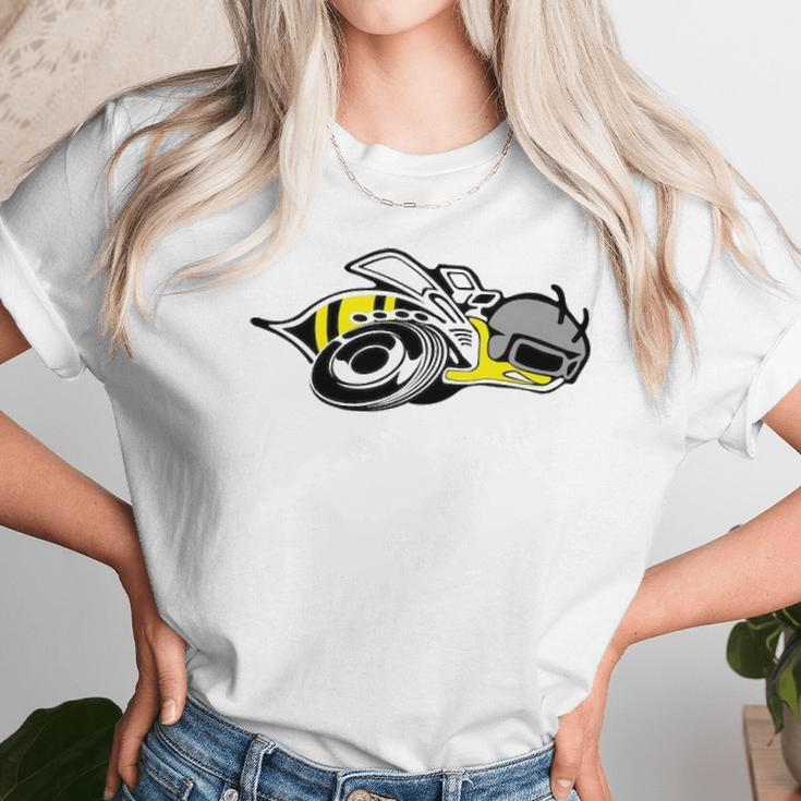 Dodge Super Bee Biene Muscle Car Graphic Design Printed Casual Daily Basic Women T-Shirt Gifts for Women