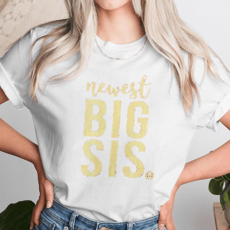 Fayfaire Big Sister Outfi Boutique Quality Big Sis Women T-Shirt Gifts for Women