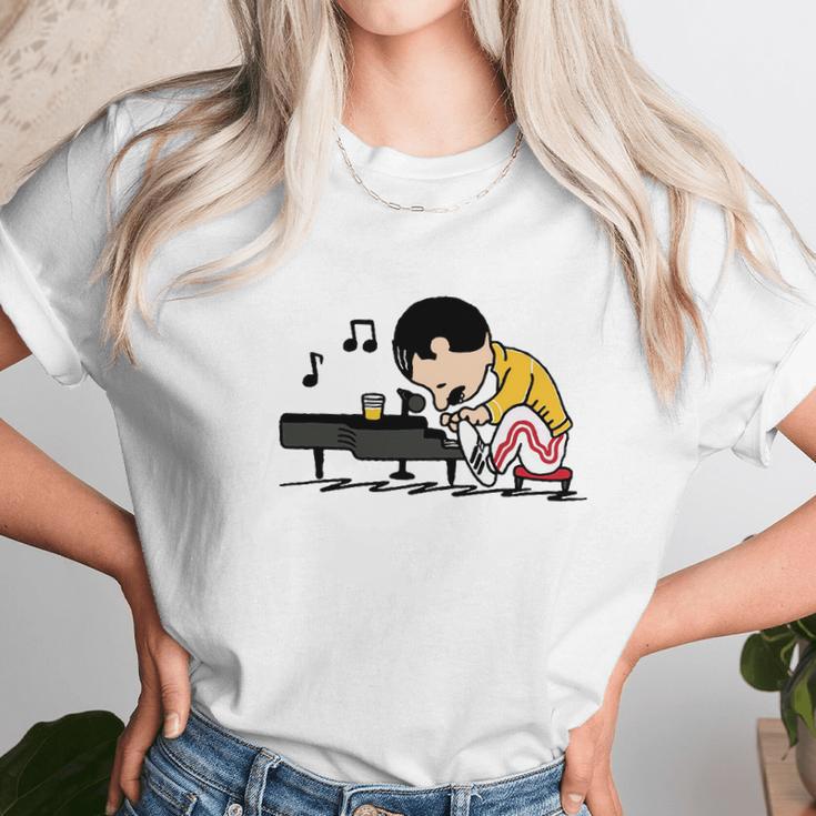 Freddie Mercury Peanuts Playing Piano And Dinking Wine Shirt Women T-Shirt Gifts for Women