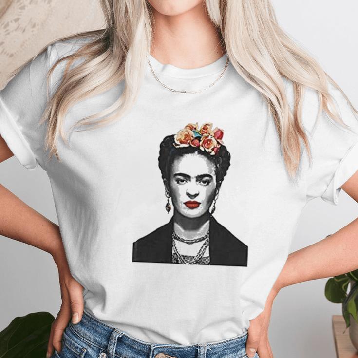 Frida Kahlo With Flowers Poster Artwork Women T-Shirt Gifts for Women