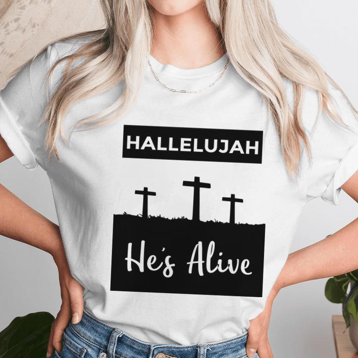 Hallelujah Hes Alive Christian Graphic Easter Women T-Shirt Gifts for Women