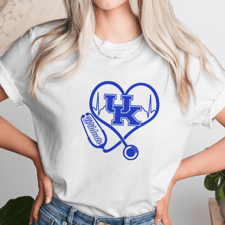 Heartbeat Love Kentucky Wildcats Nurse Women T-Shirt Gifts for Women