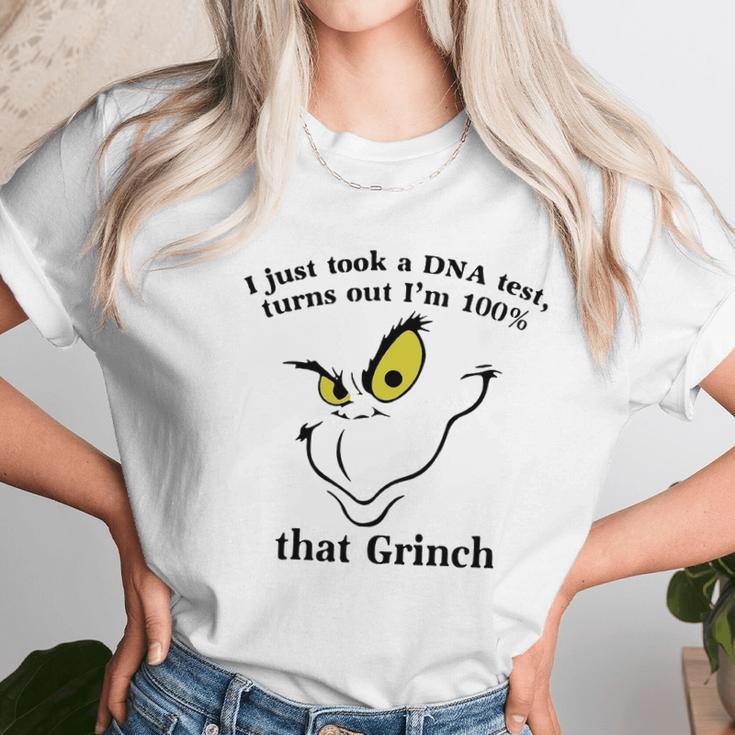 I Just Took A Dna Test Turns Out I’M 100 That Grinch Christmas Shirt Women T-Shirt Gifts for Women