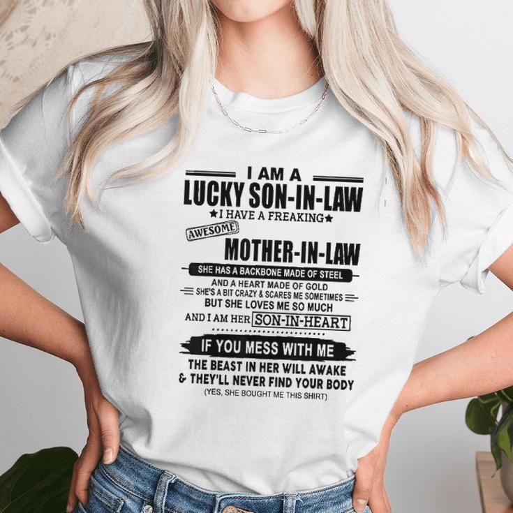 I Am A Lucky Son In Law Of A Freaking Awesome Mother Women T-Shirt Gifts for Women