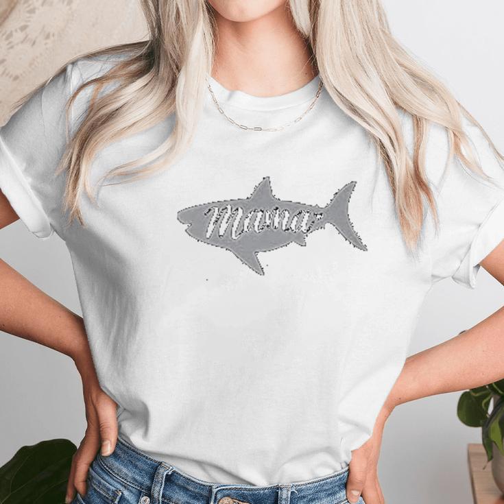 Mama And Baby Shark Women T-Shirt Gifts for Women