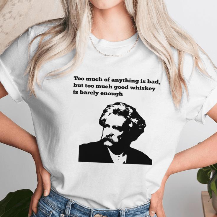 Mark Twain Whiskey Women T-Shirt Gifts for Women