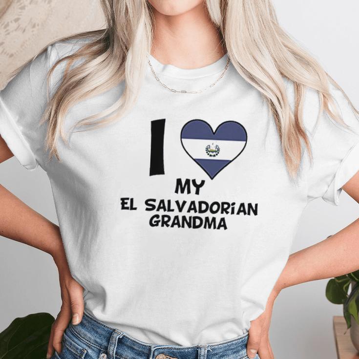 Really Awesome I Heart My El Salvadorian Grandma El Salvador Flag Baby Women T-Shirt Gifts for Women